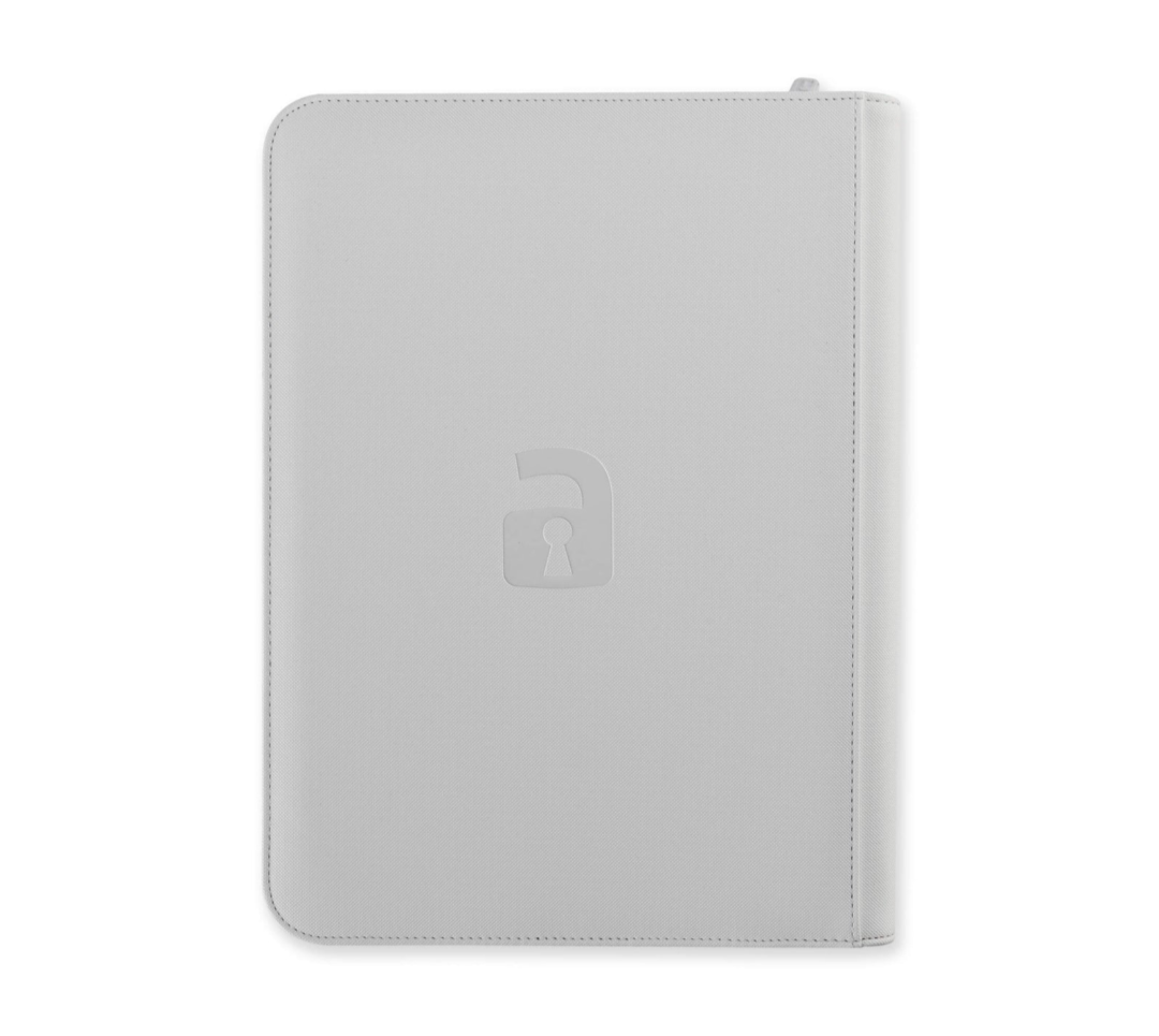 Custom Made Vault X 9 Pocket White Edition Zip Binder / Folder for TCG collection – Maushold