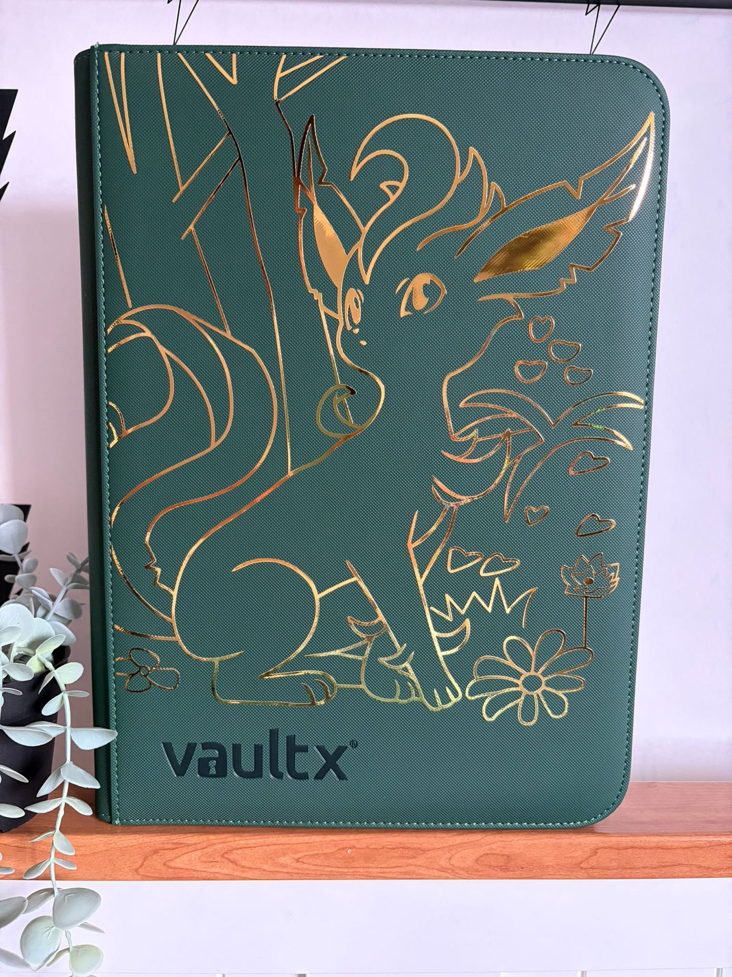 Custom Made Vault X 9 Pocket Green Zip Binder / Folder for TCG collection – Leafeon